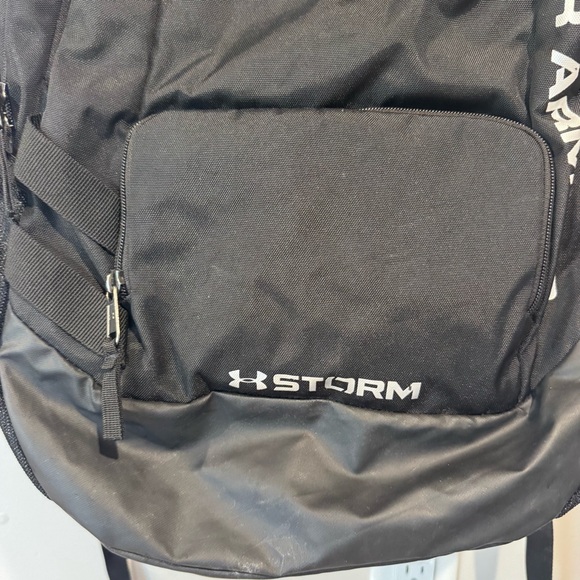 Under Armour Storm Black Backpack - Picture 7 of 8